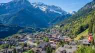 Champéry, il borgo storico che sembra uscito da un libro di fiabe