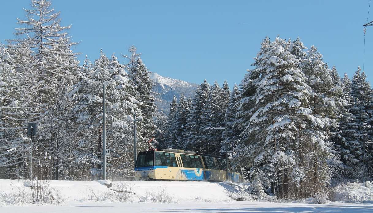 Alla scoperta dei mercatini di Natale 2025 con il trenino Vigezzina-Centovalli