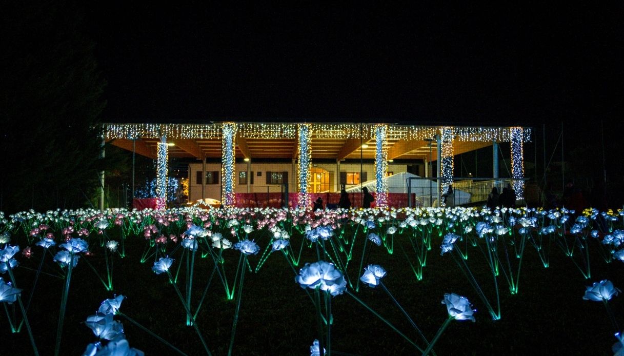 Installazione luminosa a Leggiuno per Natale