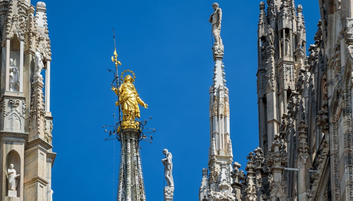 La Madonnina sul Duomo di Milano