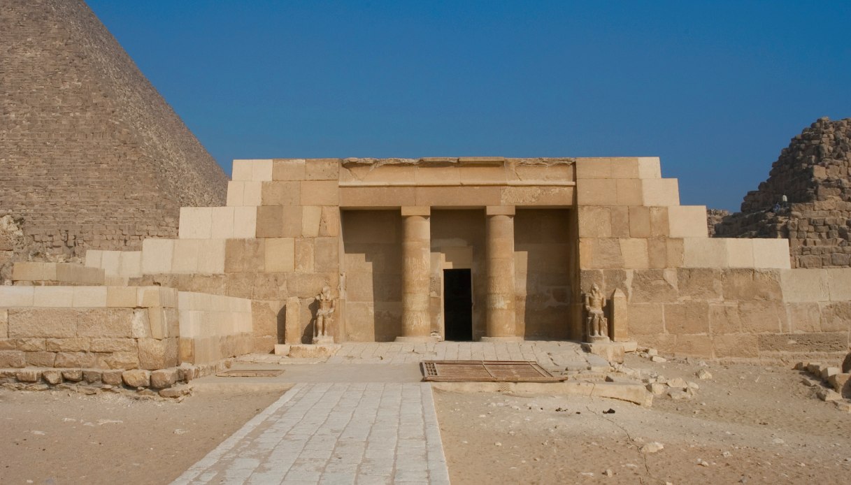 Mastaba della regina Meresankh III, Egitto