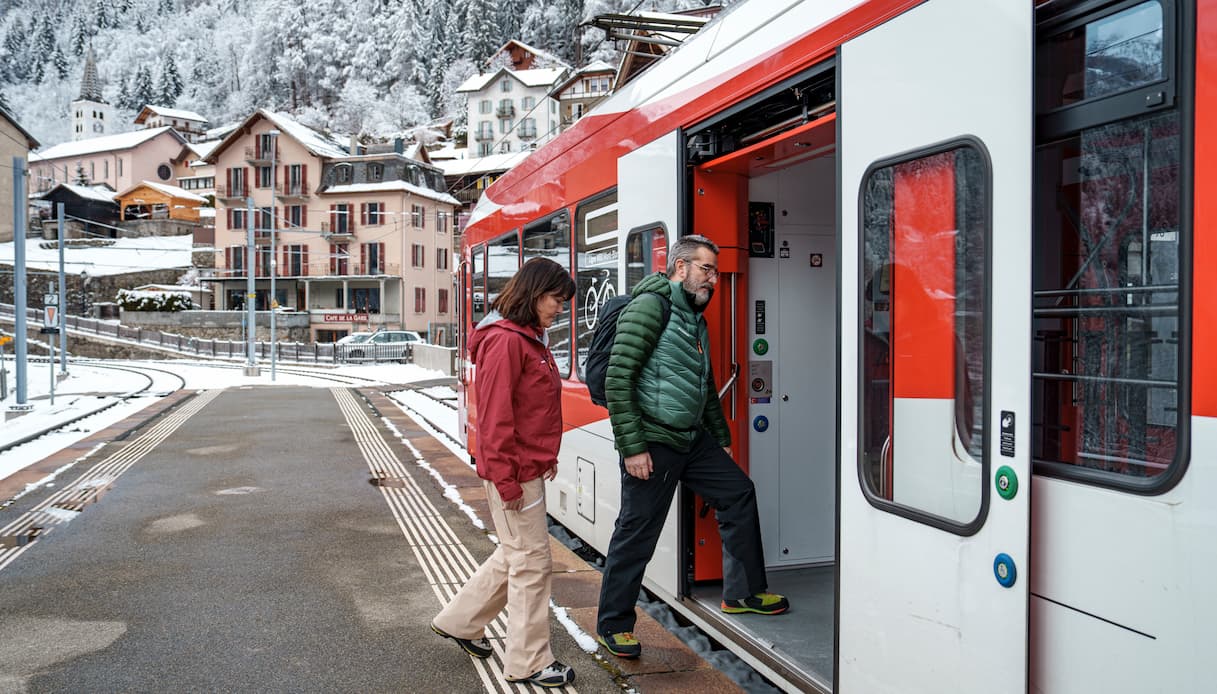 https://siviaggia.it/wp-content/uploads/sites/2/2025/11/Mont-Blanc-Express-2.jpg