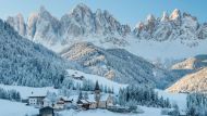 Val di Funes in inverno: escursioni, malghe e panorami unici sulle Odle