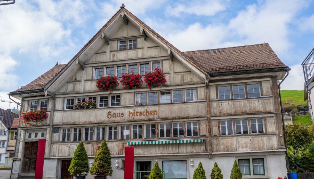 L'architettura tipica di Urnäsch in Svizzera