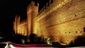 Vivi il Natale 2025 a Gradara, un borgo incantato dove la magia prende vita