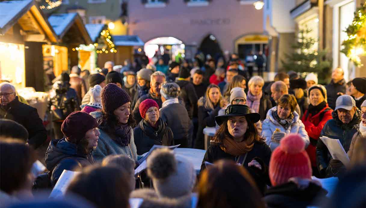 chiusa-mercatino-natale