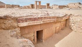 Viaggio in Egitto alla scoperta delle mastabe, le tombe che hanno dato origine alle piramidi