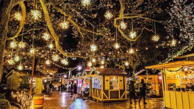 Mercatini di Natale in Svizzera in treno: la magia delle feste con la nuova offerta