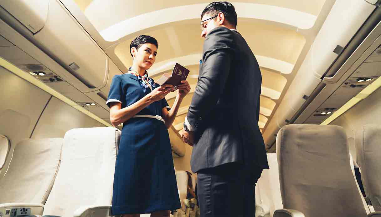 Sogni Parigi per Natale? Attenzione alle maxi multe se voli in Francia