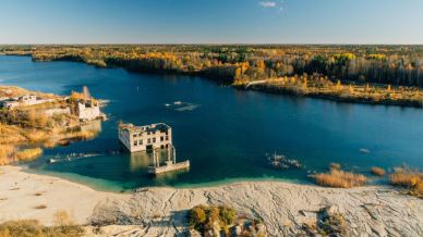 Rummu, la prigione sovietica in Estonia sommersa e inghiottita dalla natura