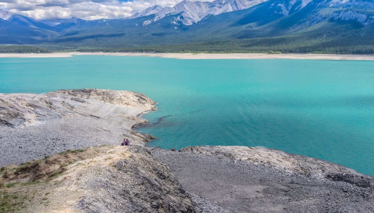 Abraham Lake in Canada in estate