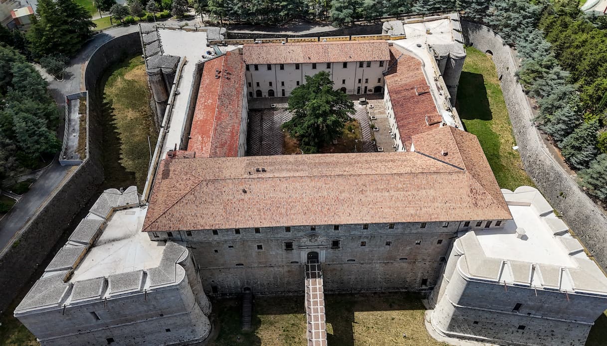 Castello dell’Aquila, Abruzzo