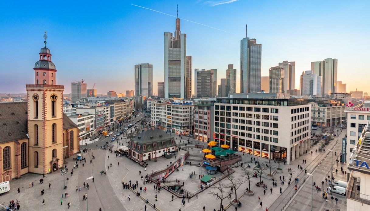 Vista sullo skyline di Francoforte