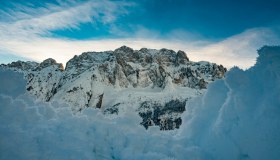 Le grotte di ghiaccio e i ghiacciai meno conosciuti d’Italia