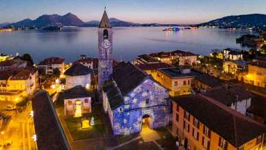 Natale sul Lago Maggiore, tra isole di luce, videomapping e mercatini