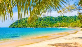 Koh Phayam è un rifugio incontaminato tra foreste, spiagge segrete e tradizioni dimenticate