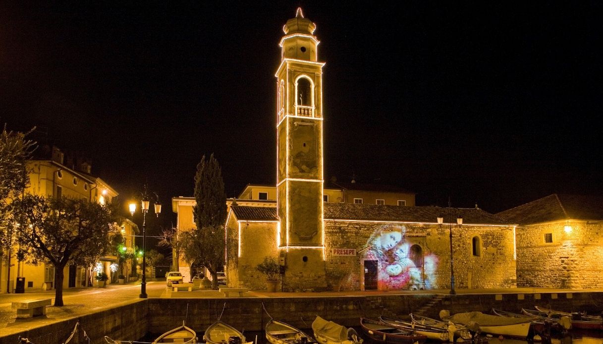 Il porticciolo di Lazise durante le feste di Natale