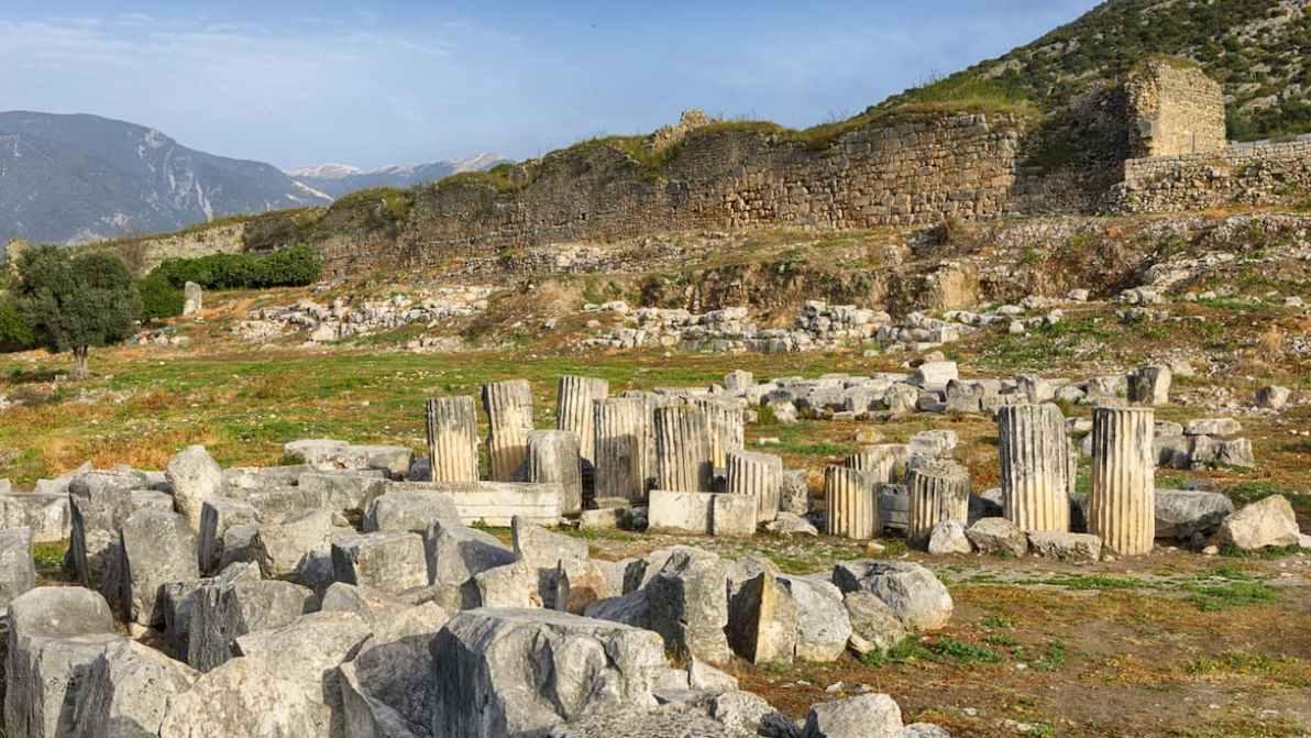 Ritrovato il Tempio di Zeus dopo millenni, la scoperta riscrive la storia di Limira