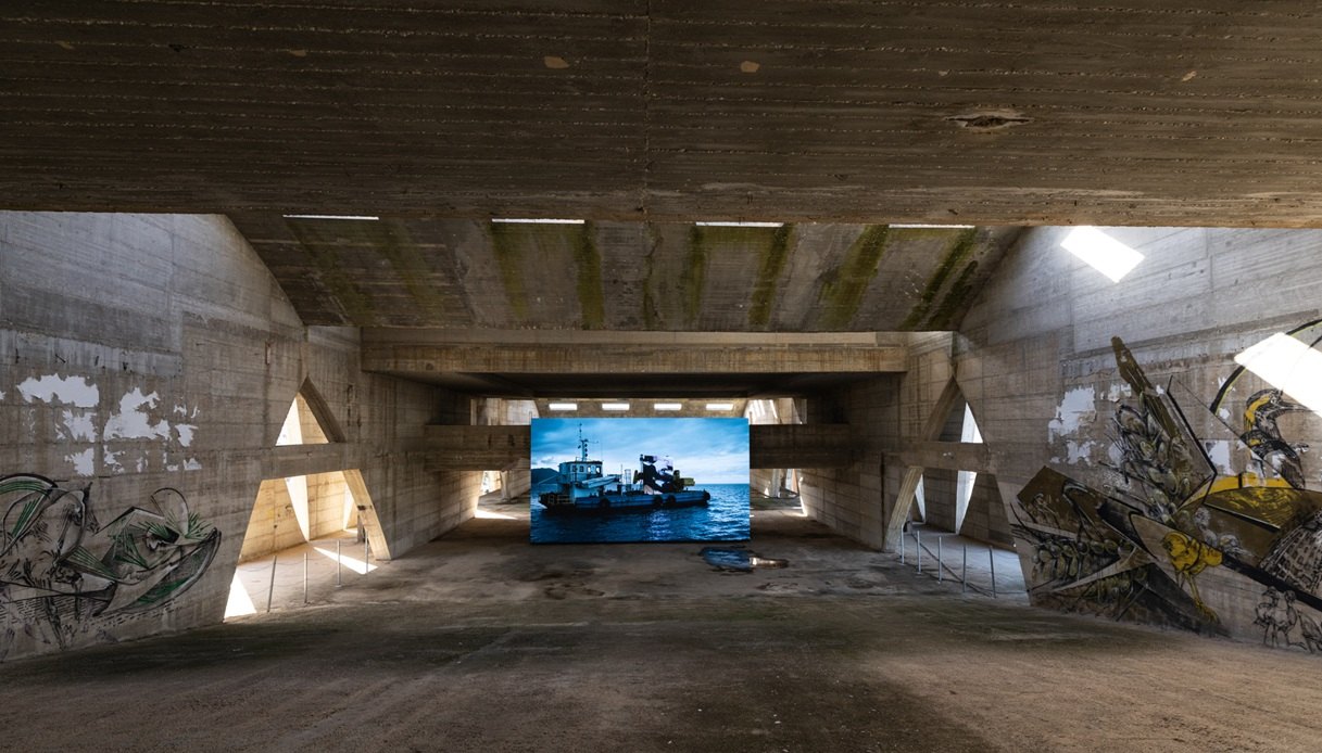 La mostra "Dal mare, dialoghi con la citt&agrave; frontale" 