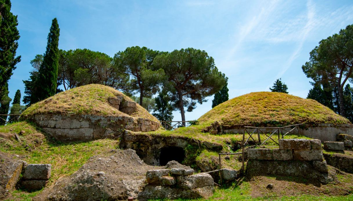Alla scoperta della Necropoli della Banditaccia, l’insediamento etrusco meglio conservato al mondo