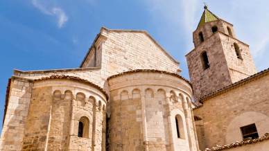 Petrella Tifernina, nel cuore del Molise più autentico, sta vendendo case a 1 euro