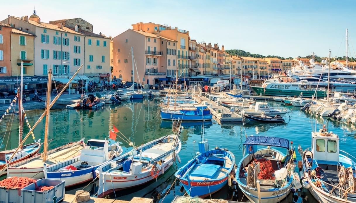 Il Porto di Saint Tropez in Francia