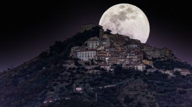 La Superluna Fredda regala la notte più luminosa dell’anno ed è visibile dall’Italia