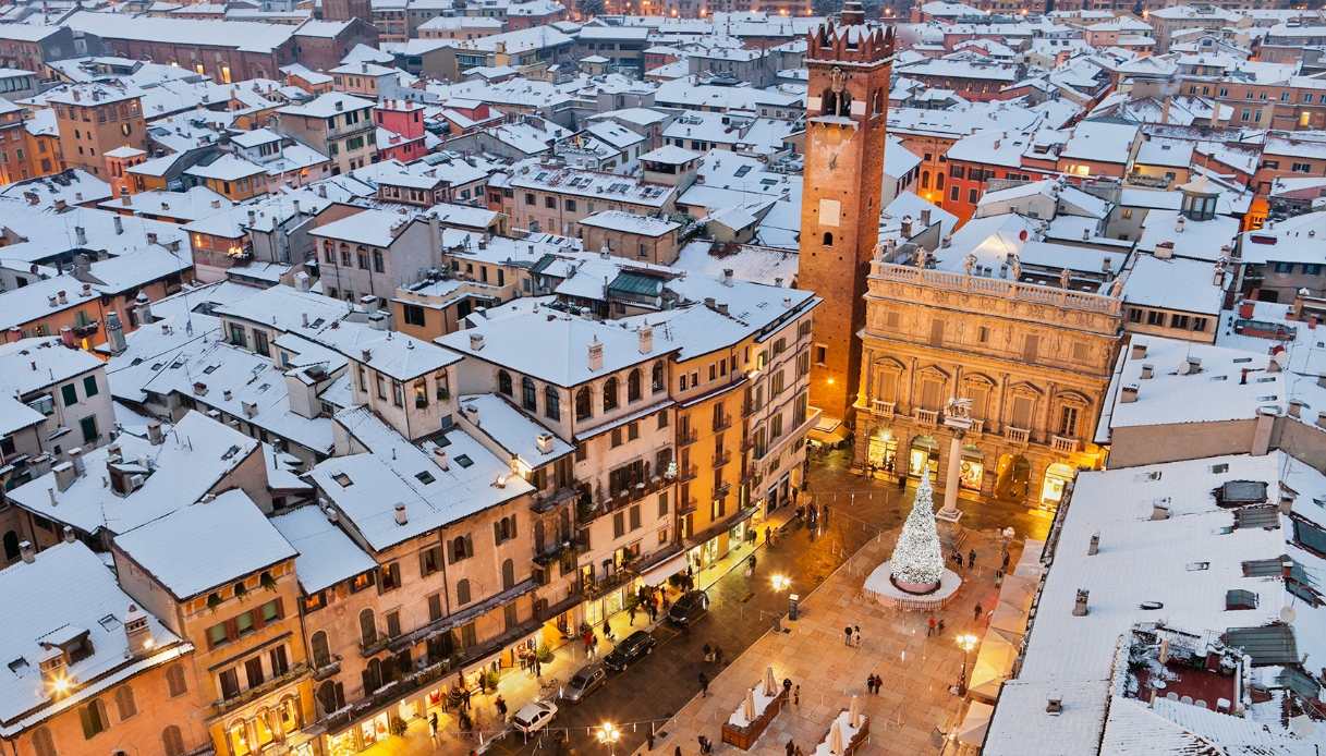 Il Natale 2025 nel Veneto è un viaggio tra magia, luci e mercatini da sogno