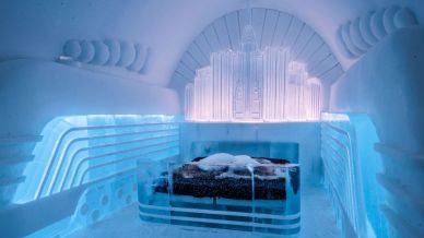Un hotel di ghiaccio e luce: il più bello del pianeta è nella Lapponia svedese