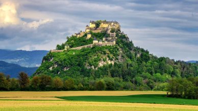 Il castello di Hochosterwitz, la leggendaria fortezza medievale dalle 14 porte inespugnabili