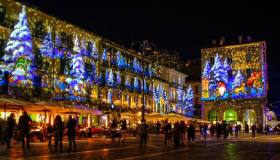 Mercatini di Natale sul lago di Como, le tappe più suggestive tra borghi e luminarie