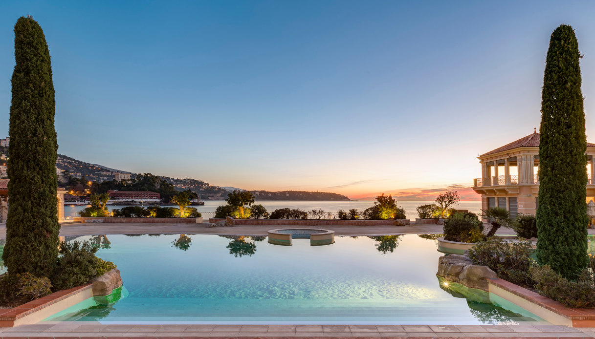 Monte-Carlo Bay Hotel Resort