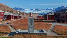 Pyramiden, la città fantasma delle Svalbard conosciuta come la Pompei artica
