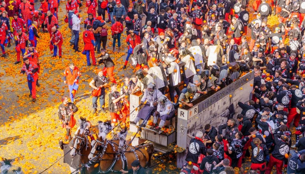 Battaglia delle Arance durante il carnevale di Ivrea