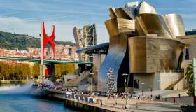 Idee di viaggio e sconti di fine mese per volare con la promozione di Vueling