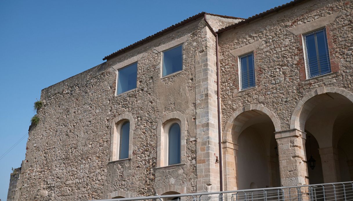 Facciata del Castello Svevo di Cosenza, Calabria