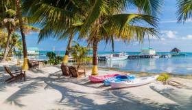 Caye Caulker, il ritmo lento del corallo: viaggio alla scoperta dell’isola della lentezza