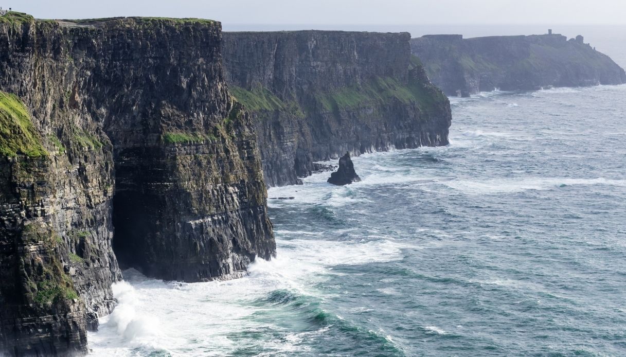 Vista panoramica sulle Cliffs of Moher