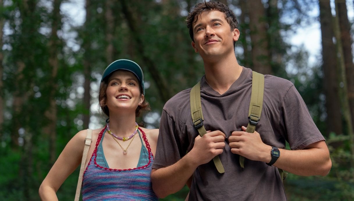 People We Meet on Vacation scena del campeggio