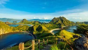 Avventurandosi nei misteri di Flores, isola di frontiera tra vulcani, riti ancestrali e mari primordiali