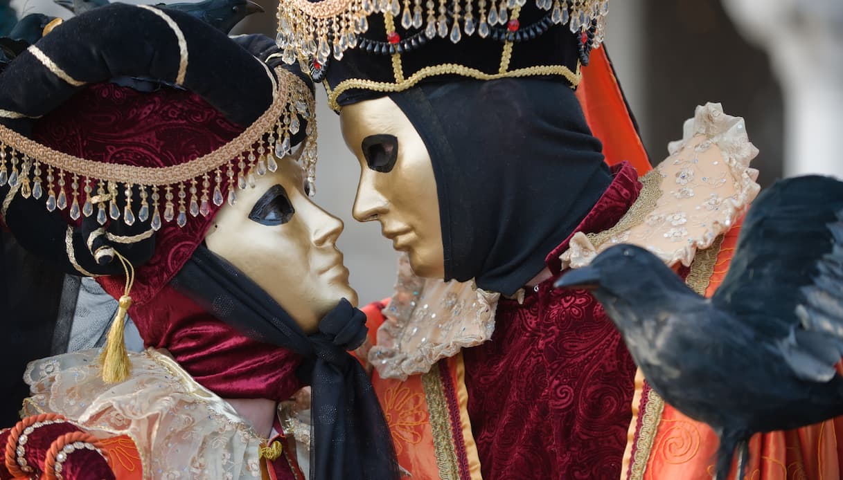 Maschere, Carnevale, San Valentino 