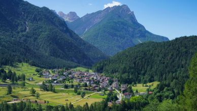 Pieve di Cadore, il borgo di Tiziano dove è nato il gelato