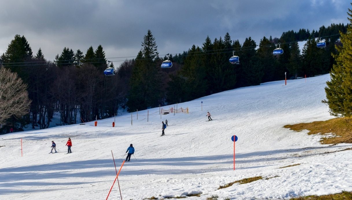 Le piste da sci a Feldberg in Germania