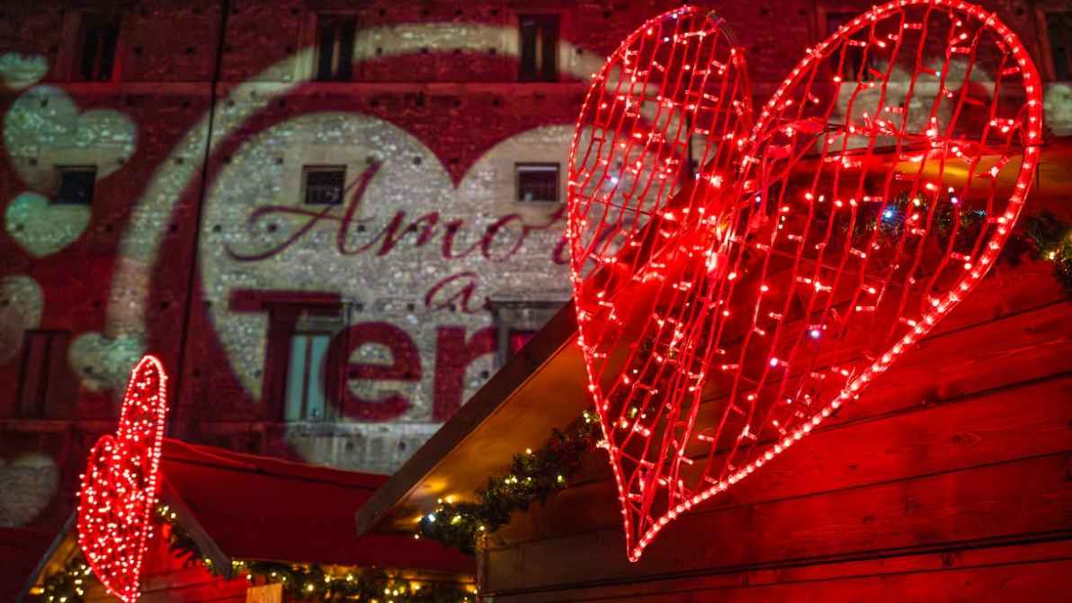 San Valentino in maschera, dove vivere il Carnevale più romantico in Italia
