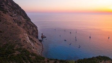Palmarola, l’isola paradisiaca segreta che fa innamorare la CNN