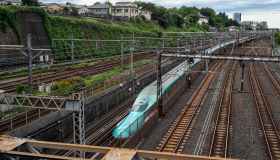 Il treno più veloce del mondo: il Giappone testa la velocità a 600 km/h. Arriverà in Europa?