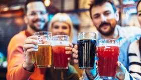 Dai pizzoccheri agli arrosticini alla birra: le sagre e gli eventi del weekend del 9, 10 e 11 gennaio 2026 in Italia