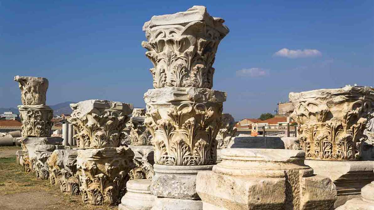 Il Nodo di Salomone riaffiora a Smirne: scoperto un mosaico contro il malocchio