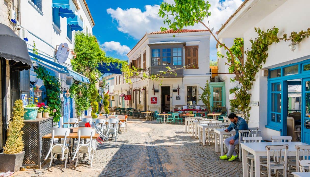 Scorcio del centro di Ala&ccedil;ati, Turchia