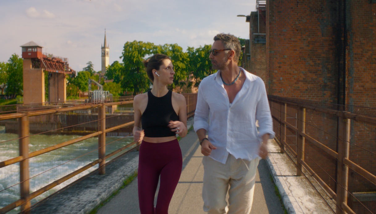 Beatrice Arnera e Raoul Bova sulla Diga del Chievo a Verona